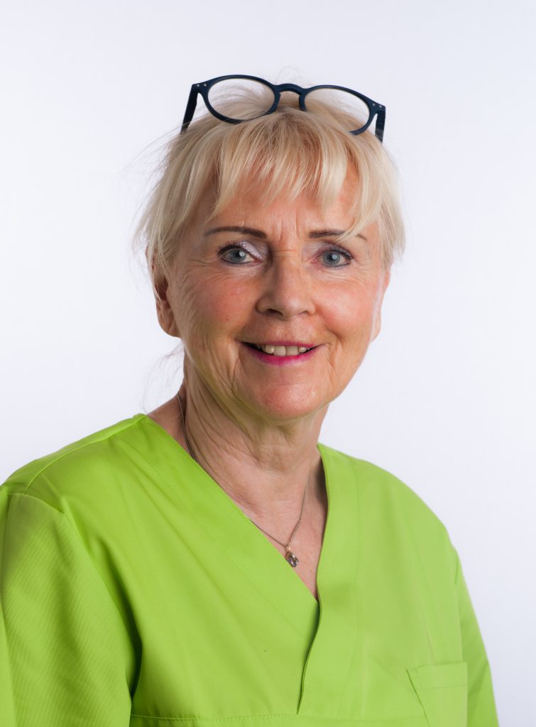 Dr. Annette Kluck